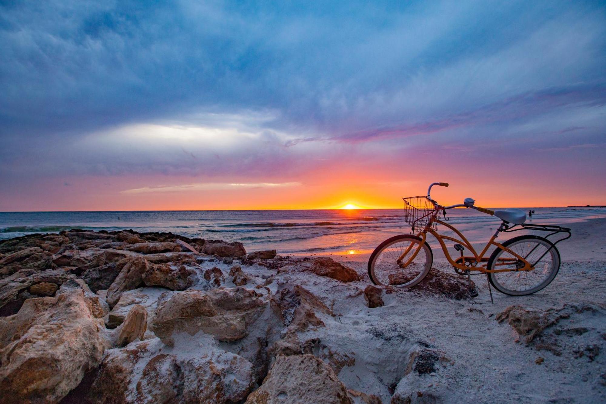 Anna Maria Island Beach Palms 8B Брейдентон Бийч Екстериор снимка