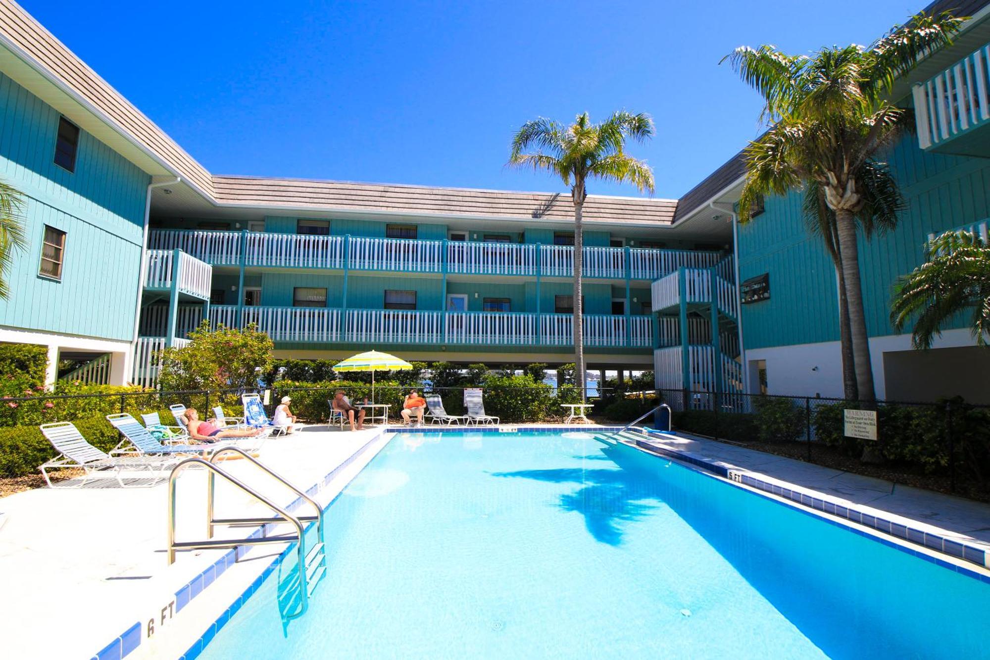 Anna Maria Island Beach Palms 8B Брейдентон Бийч Екстериор снимка